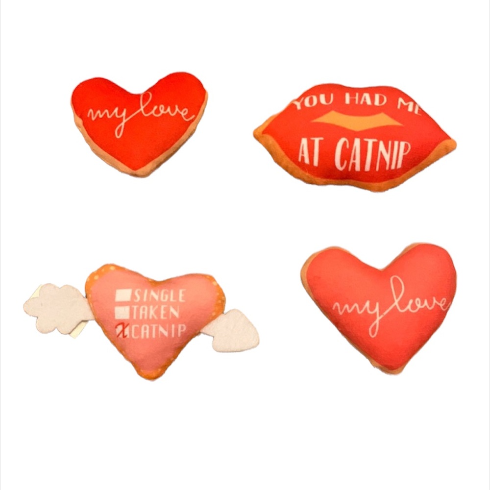 Frisco Graphic Valentine Hearts 4 Piece Variety Plush Cat Toys With Cat Nip.